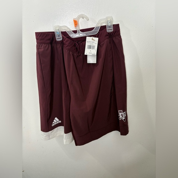 NWT Adidas Texas A&M University Sideline Woven Shorts size large - Picture 2 of 8
